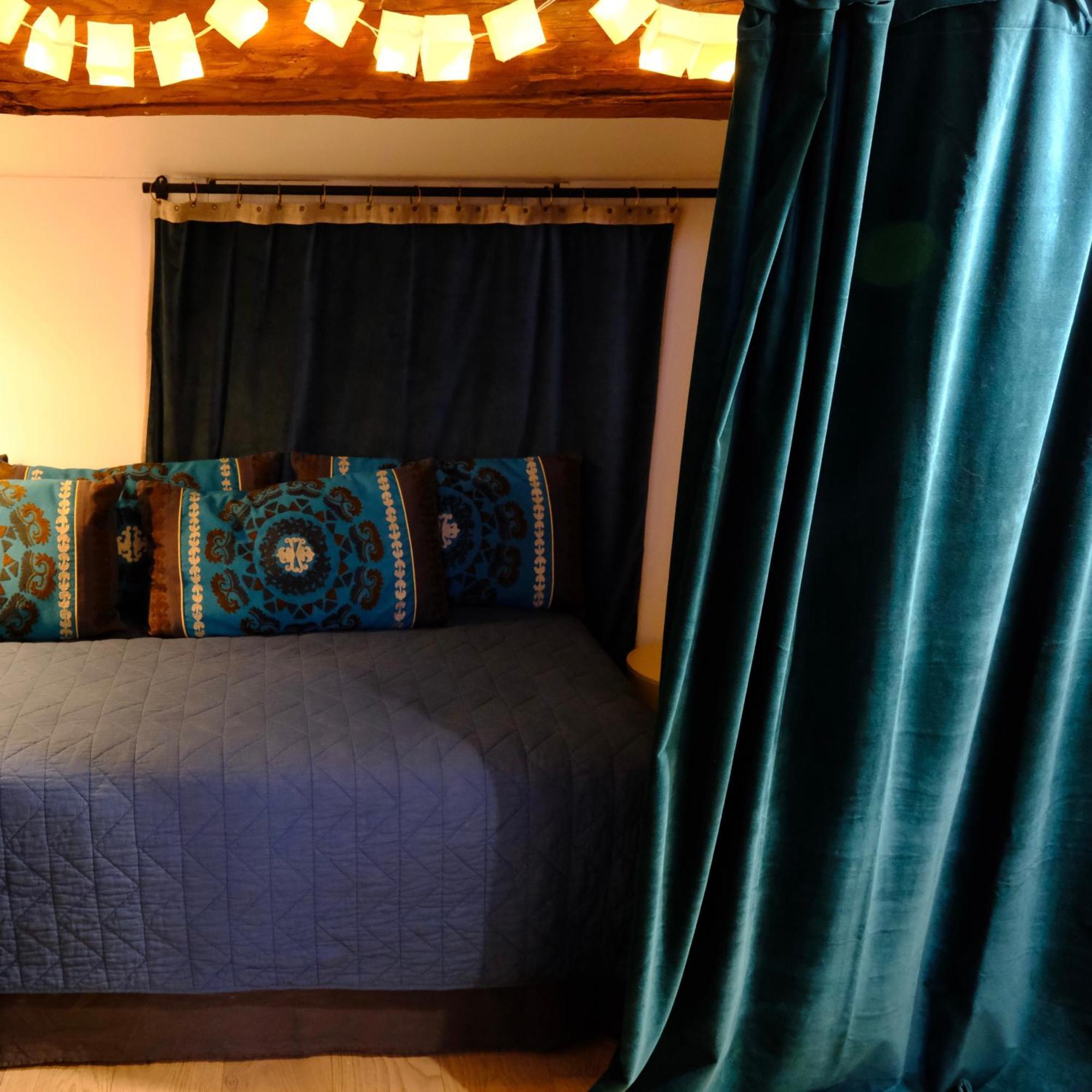 Origines Hotel Tautavel Ruang foto